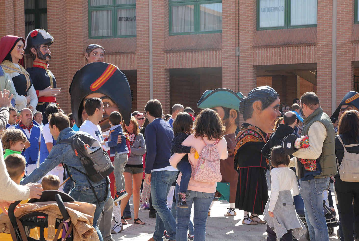 Los niños llenan de risas y alegría
la tercera jornada de Feria General
